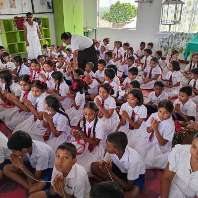 යටිහේන විද්‍යාලයේ අලුතින් ඉදිකරන ලද තෙමහල් ගොඩනැගිල්ල.